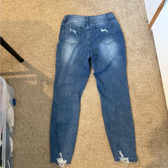 Vipones distressed jeans. Size 10. - Picture 3 of 4